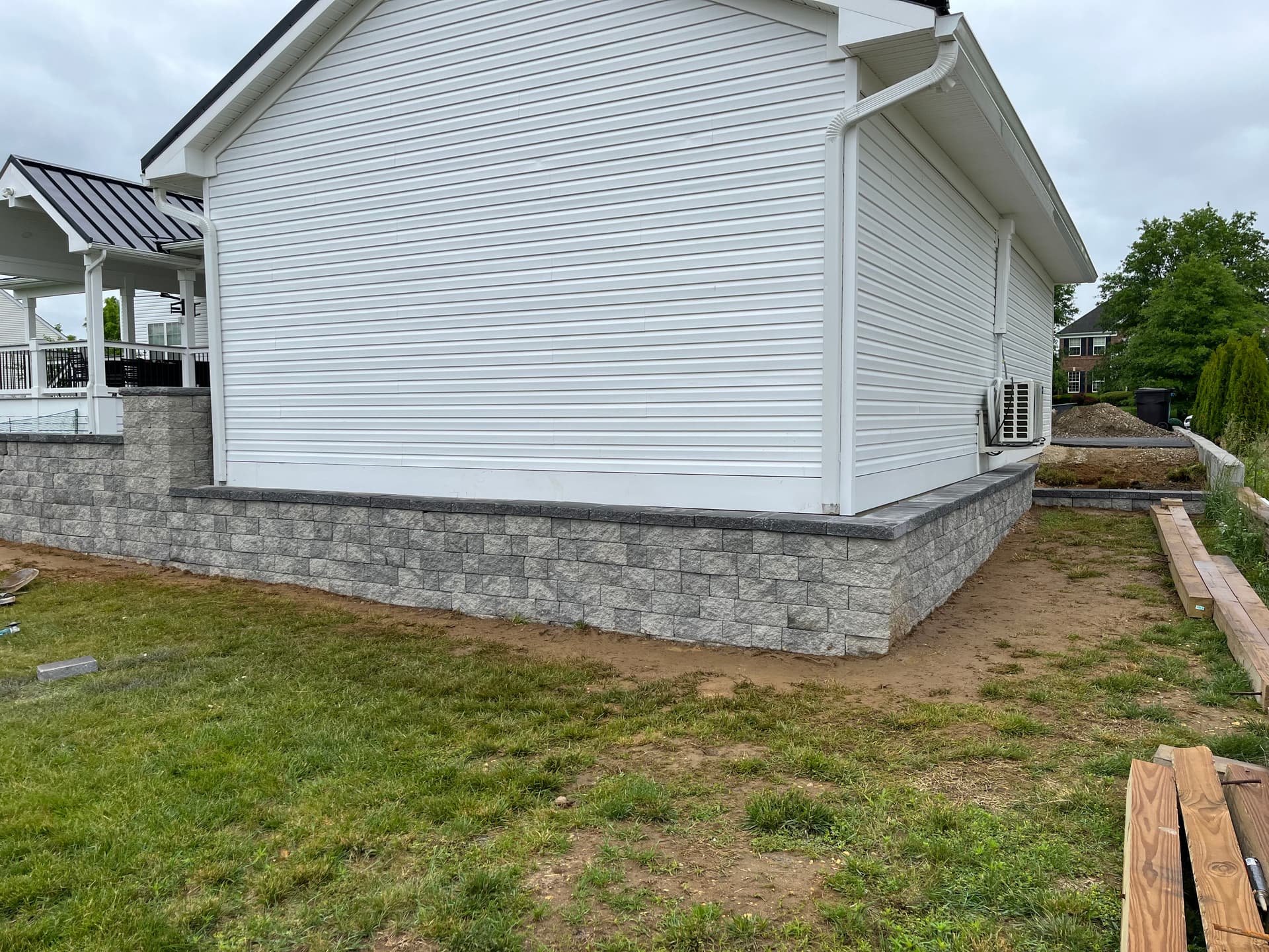 Gallery photos for Sturdy Stone Retaining Wall Replacement: Image #4