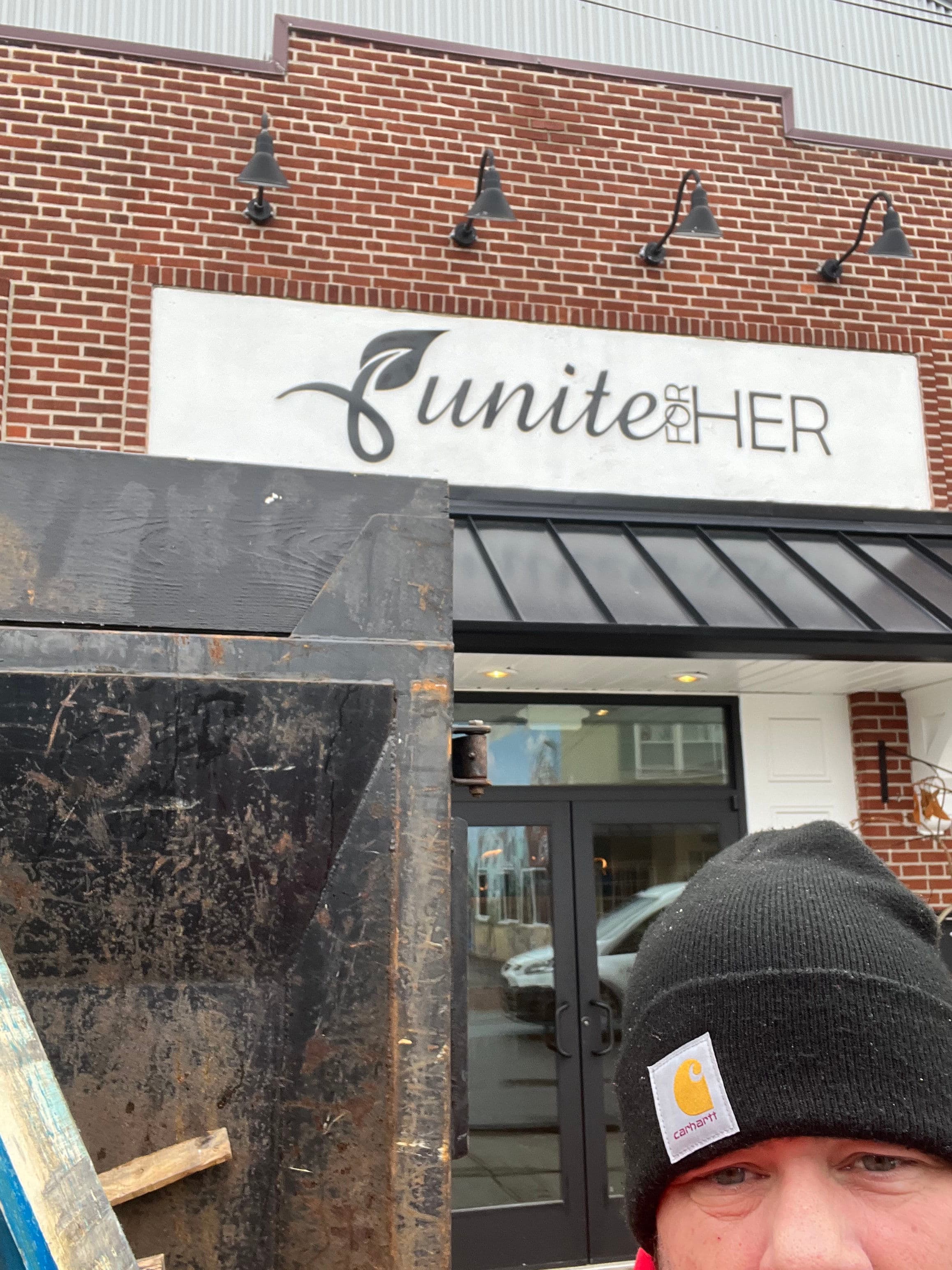 Project Supporting Unite for HER with Essential Debris Removal image